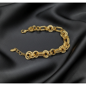 The Solaris Intertwined Ring Bracelet